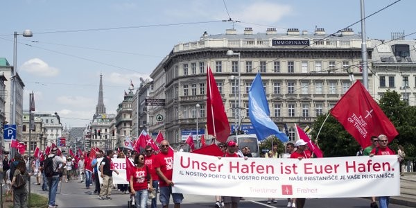Freistaat und Freihafen TRIEST, Österreich und Internationale Gemeinschaft: UNSER HAFEN IST EUER HAFEN! Freistaat und Freihafen TRIEST, Österreich und Internationale Gemeinschaft: UNSER HAFEN IST EUER HAFEN!