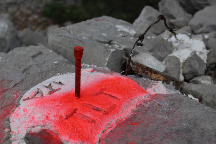 ...it is the triangulation points that Free Trieste's activists signed with stakes. ...it is the triangulation points that Free Trieste's activists signed with stakes.