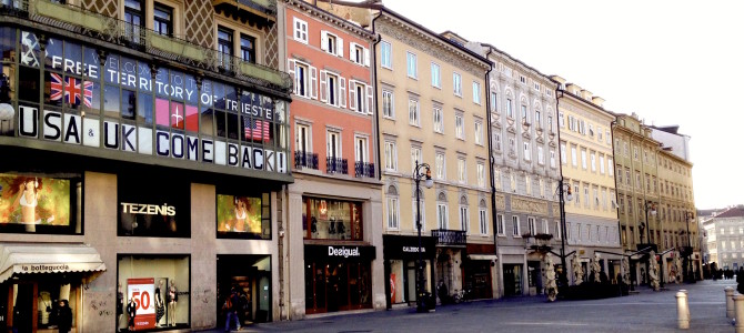 15 September: Free Trieste does not participate to pro-election demonstrations; instead, it celebrates in piazza della Borsa