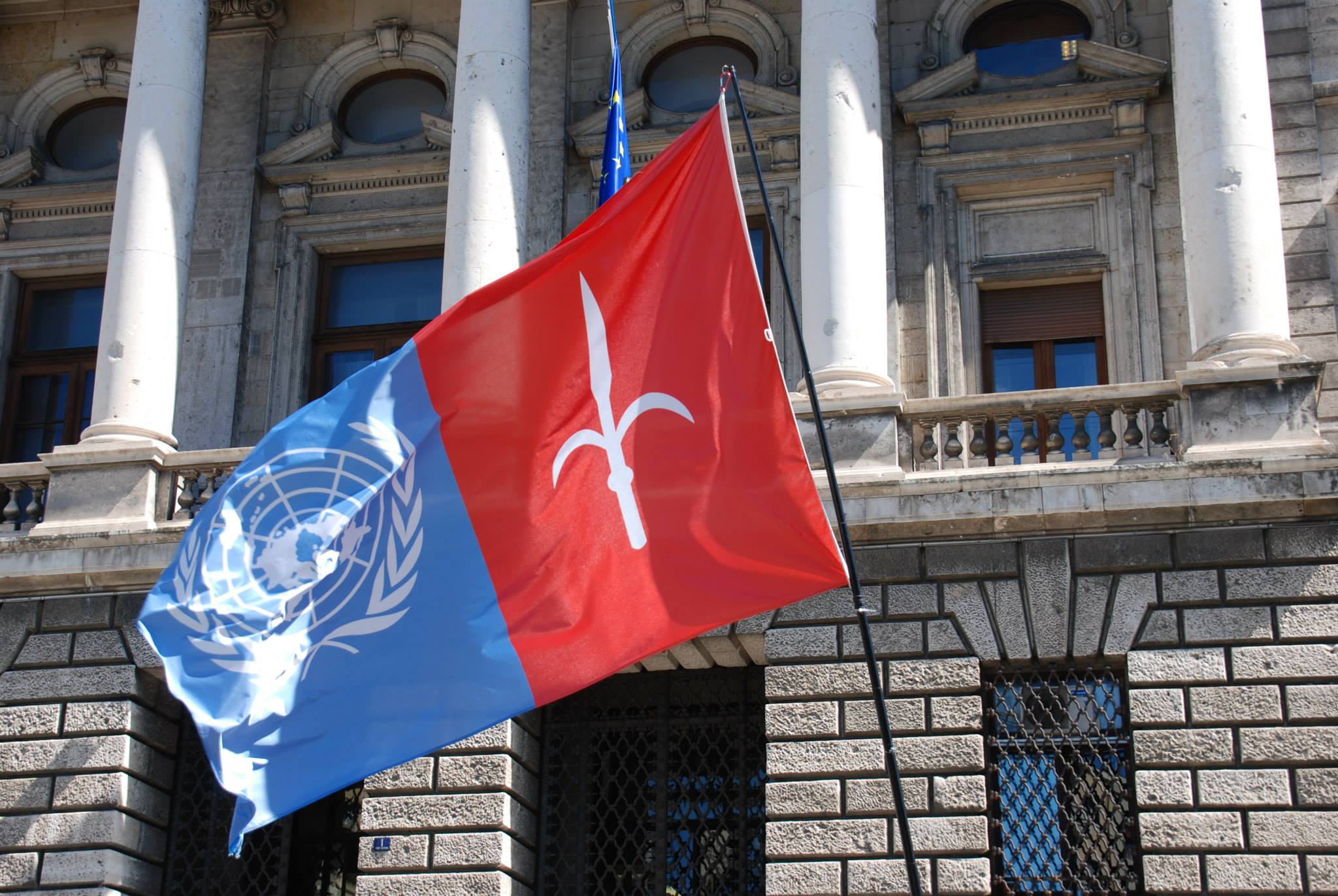 Free Trieste's demonstration before the Court of Trieste (April 2014).